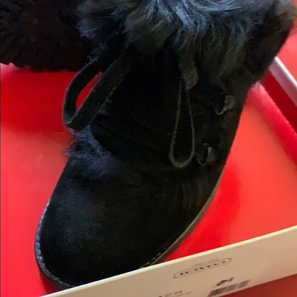 Coach.....black shoes - mules - Picture 4 of 4